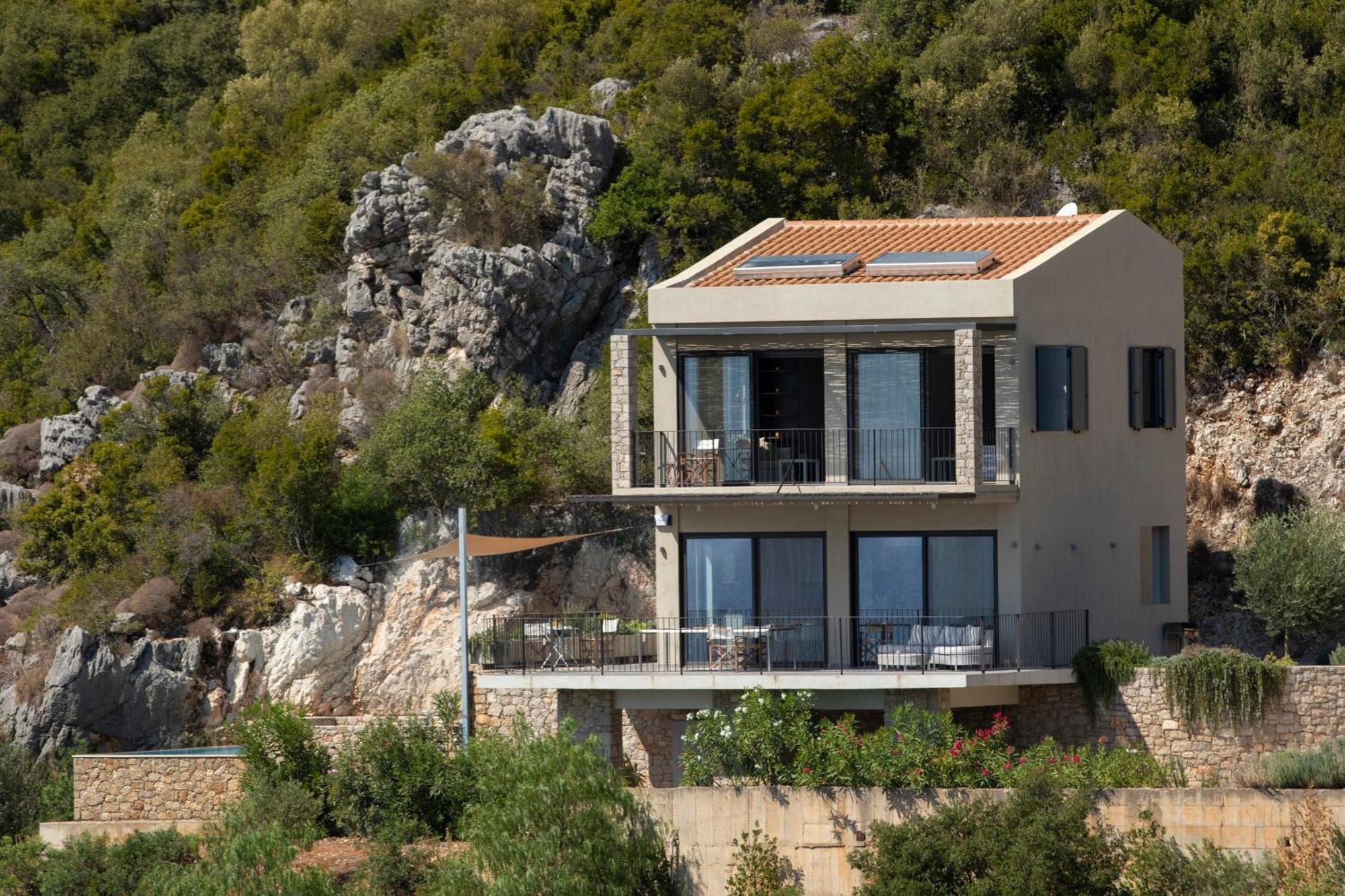 Villa Kalamos - Modern Villa In Sivota Bay With Direct Access To Sea Exterior photo