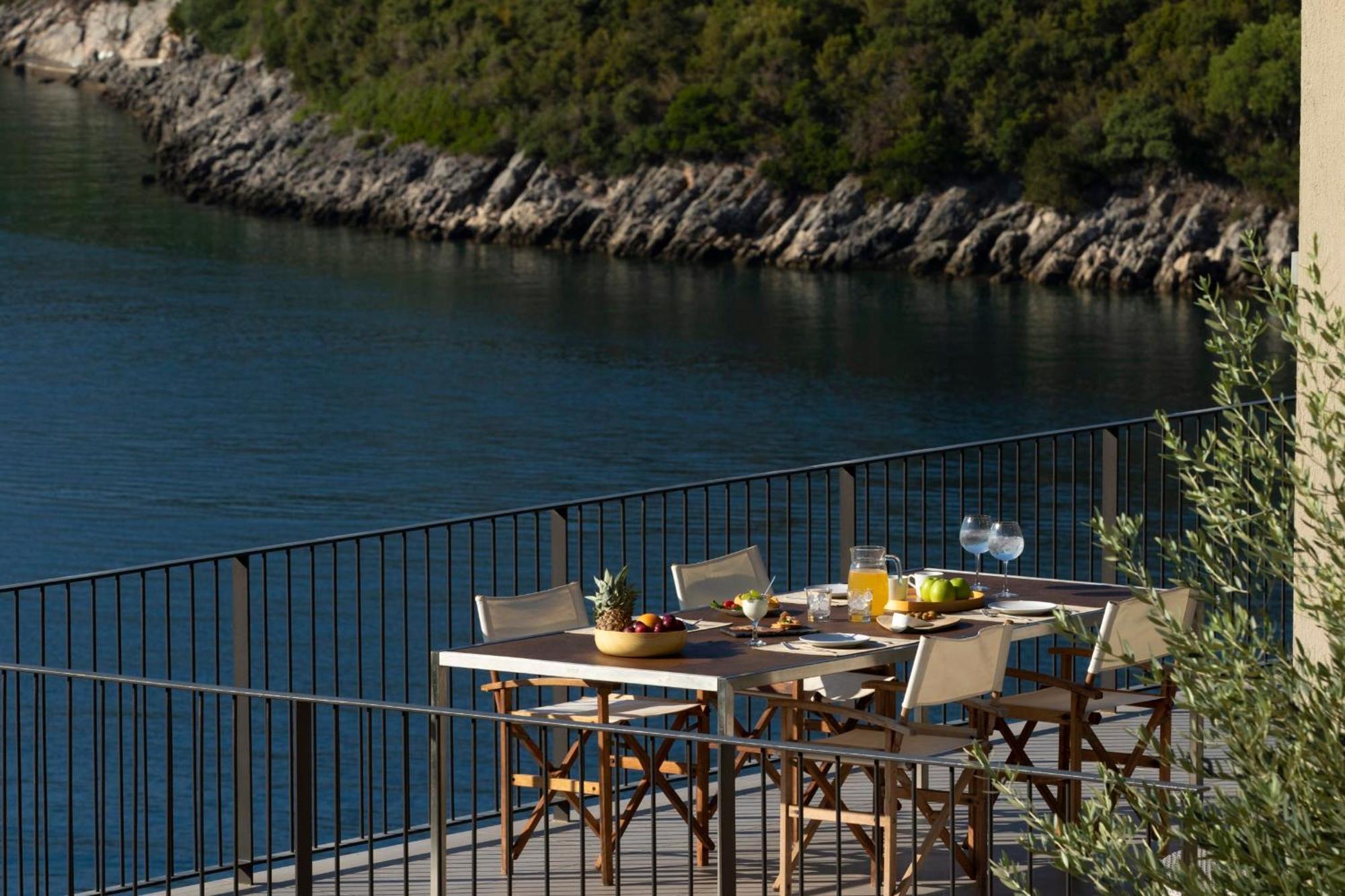 Villa Kalamos - Modern Villa In Sivota Bay With Direct Access To Sea Exterior photo
